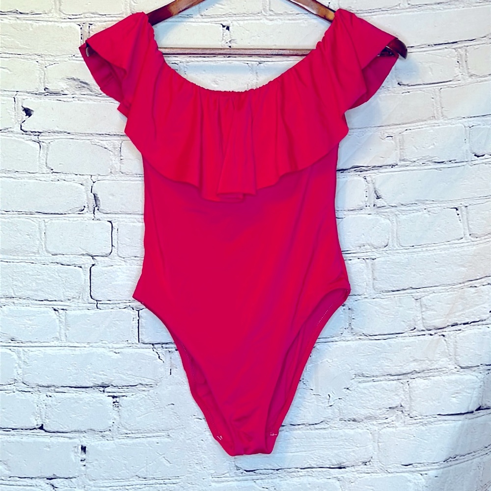 Trina Turk Hot Pink Ruffled One-Piece Swimsuit Size 6 Excellent Condition